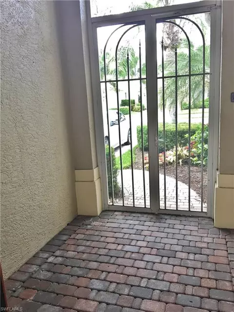 1729 Marsh Run, Naples, FL 34109 photo 27