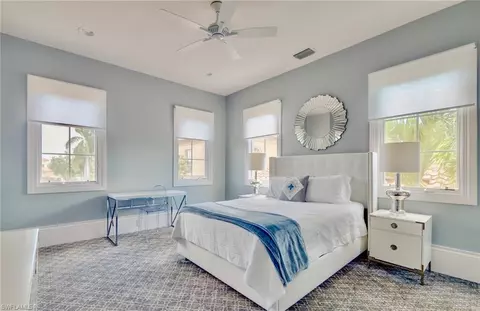 2130 Modena Ct, Naples, FL 34105 photo 16