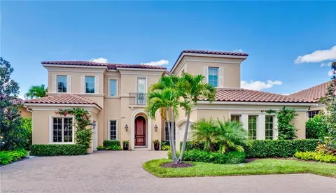 2130 Modena Ct, Naples, FL 34105 photo 1