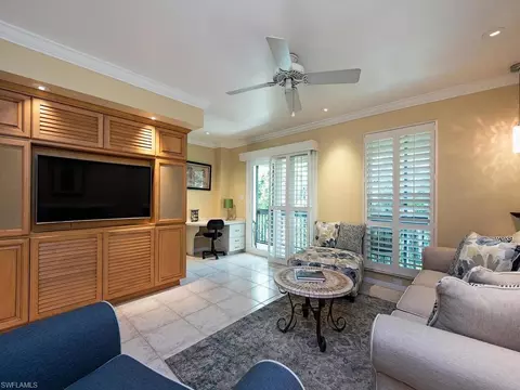 995 9th Ave S #2, Naples, FL 34102 photo 5