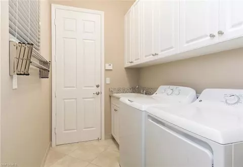 4144 Crescent Ct, Naples, FL 34119 photo 15