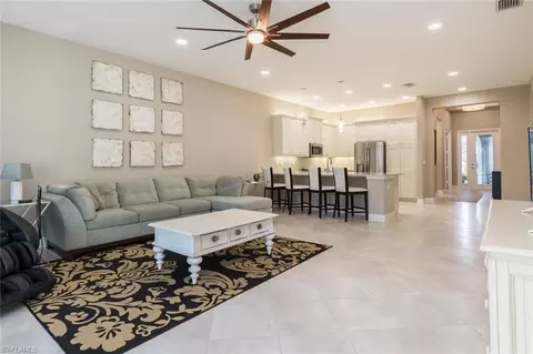 4144 Crescent Ct, Naples, FL 34119 photo 4