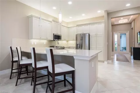 4144 Crescent Ct, Naples, FL 34119 photo 1