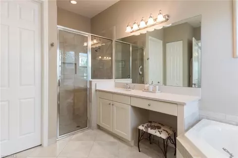 4144 Crescent Ct, Naples, FL 34119 photo 13
