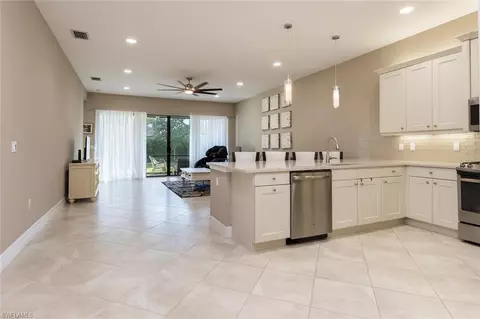 4144 Crescent Ct, Naples, FL 34119 photo 9