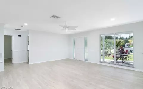 28 Constitution Dr, Naples, FL 34112 photo 12