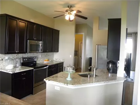 701 Meyer Dr, Naples, FL 34120 photo 9