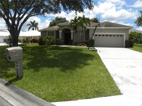 701 Meyer Dr, Naples, FL 34120 photo 3
