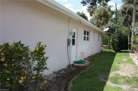 4337 Robin Ave, Naples, FL 34104 photo 14