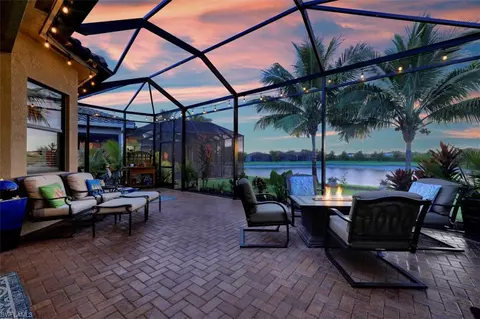 3358 Baltic Dr, Naples, FL 34119 photo 4