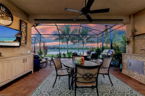 3358 Baltic Dr, Naples, FL 34119 photo 2