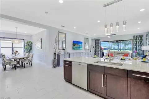 3358 Baltic Dr, Naples, FL 34119 photo 10