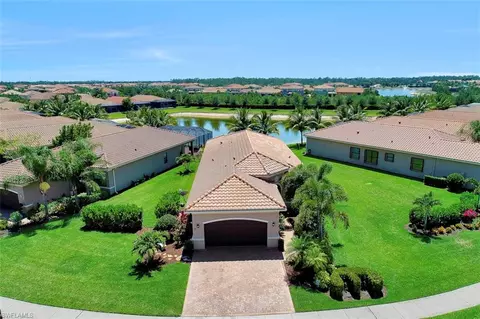 3358 Baltic Dr, Naples, FL 34119 photo 1
