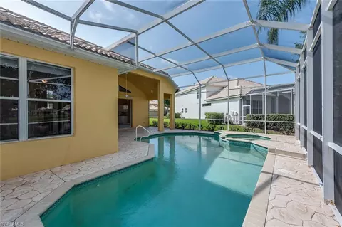 2011 Timarron Way, Naples, FL 34109 photo 3