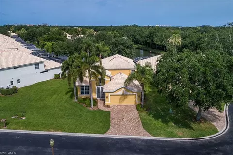 2011 Timarron Way, Naples, FL 34109 photo 4