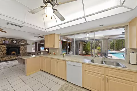 5750 Painted Leaf Ln, Naples, FL 34116 photo 7