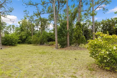 5750 Painted Leaf Ln, Naples, FL 34116 photo 17