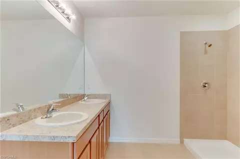693 Hadley St E, Naples, FL 34104 photo 8