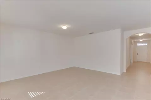 693 Hadley St E, Naples, FL 34104 photo 17