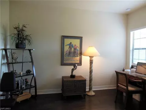 3419 Baltic Dr, Naples, FL 34119 photo 4