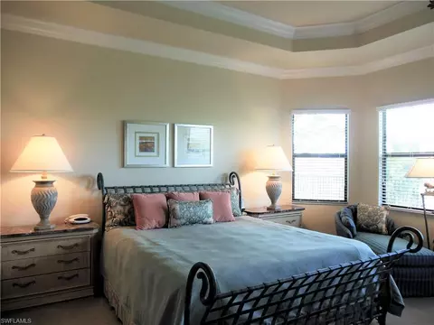 3419 Baltic Dr, Naples, FL 34119 photo 9