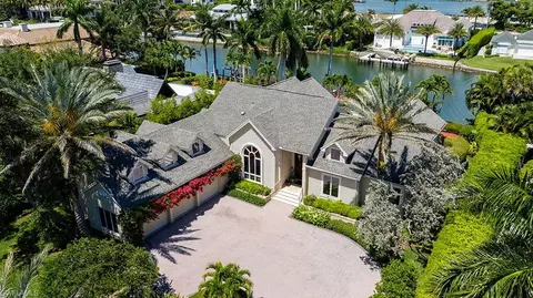 3475 Gin Ln, Naples, FL 34102 photo 2
