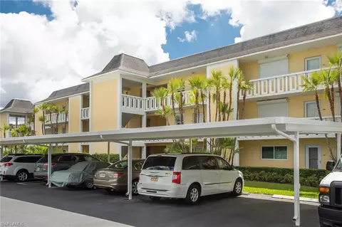 3100 Binnacle Dr #207, Naples, FL 34103 photo 4