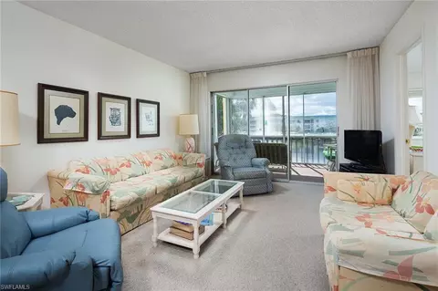 3100 Binnacle Dr #207, Naples, FL 34103 photo 6