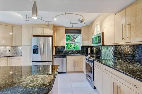 12945 Vanderbilt Dr #201, Naples, FL 34110 photo 2