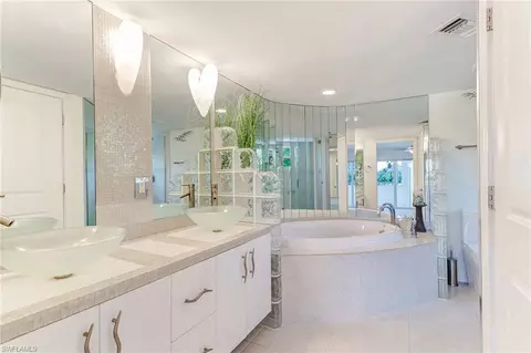 12945 Vanderbilt Dr #201, Naples, FL 34110 photo 11
