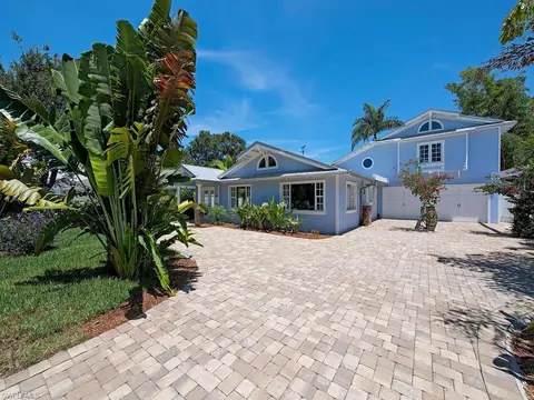 1265 Forest Ave, Naples, FL 34102 photo 3