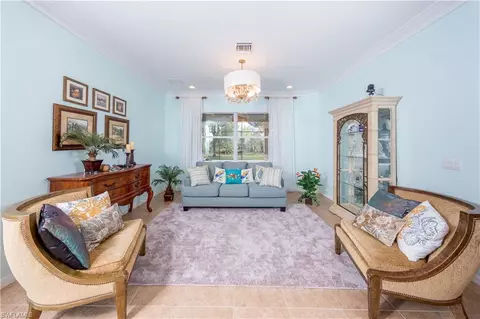 443 Saddlebrook Ln, Naples, FL 34110 photo 3