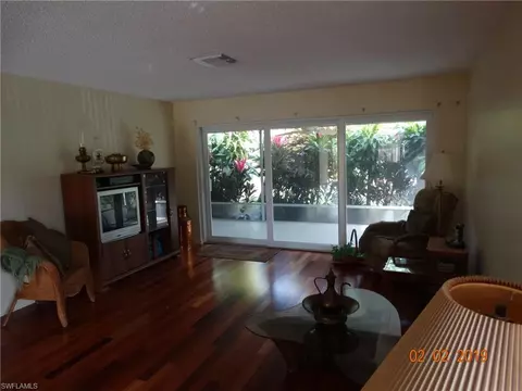 54 Glades Blvd # -1, Naples, FL 34112 photo 3