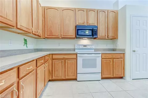 206 Burnt Pine Dr, Naples, FL 34119 photo 11