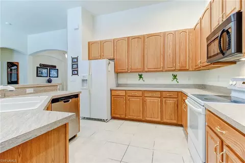 206 Burnt Pine Dr, Naples, FL 34119 photo 10