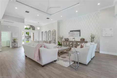 2889 Lone Pine Ln, Naples, FL 34119 photo 8