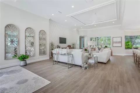 2889 Lone Pine Ln, Naples, FL 34119 photo 3