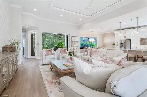 2889 Lone Pine Ln, Naples, FL 34119 photo 6