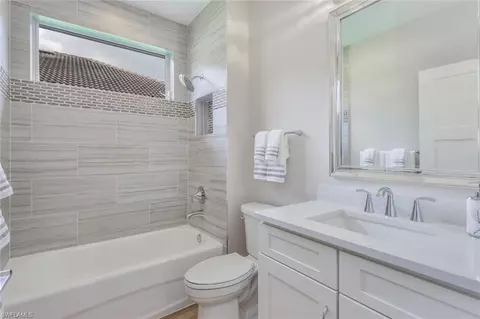 2889 Lone Pine Ln, Naples, FL 34119 photo 18
