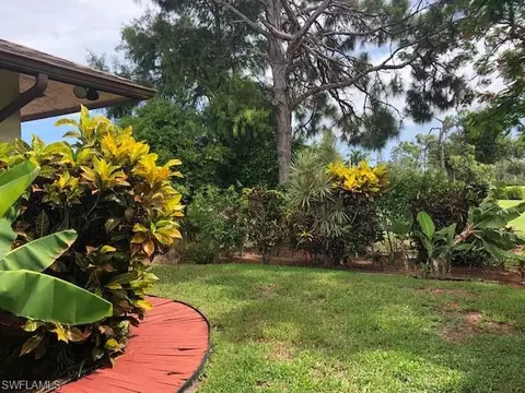 158 Pinehurst Cir, Naples, FL 34113 photo 6