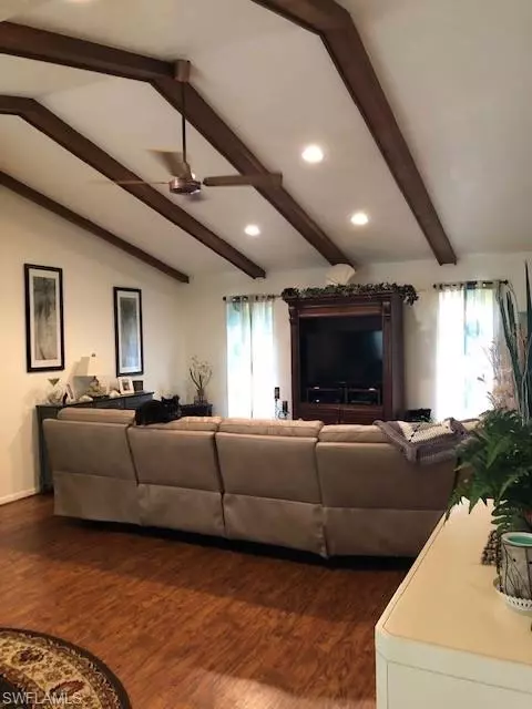 158 Pinehurst Cir, Naples, FL 34113 photo 11