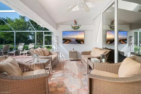 485 Fox Den Cir, Naples, FL 34104 photo 25