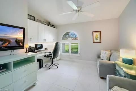 485 Fox Den Cir, Naples, FL 34104 photo 3
