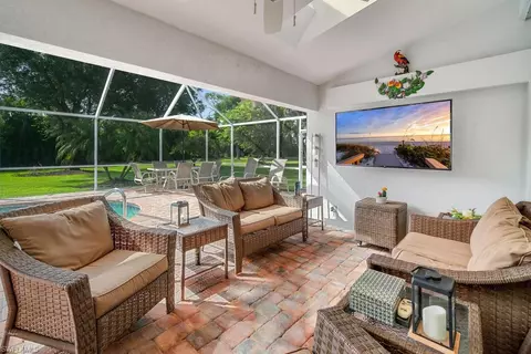 485 Fox Den Cir, Naples, FL 34104 photo 26