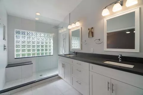 485 Fox Den Cir, Naples, FL 34104 photo 20