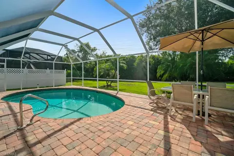 485 Fox Den Cir, Naples, FL 34104 photo 27