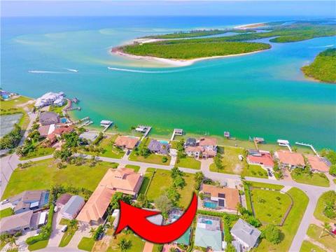 91 Dolphin Cir, Naples, FL 34113 photo 3