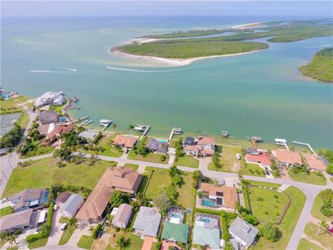 91 Dolphin Cir, Naples, FL 34113 photo 25