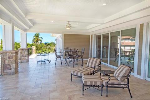 91 Dolphin Cir, Naples, FL 34113 photo 6
