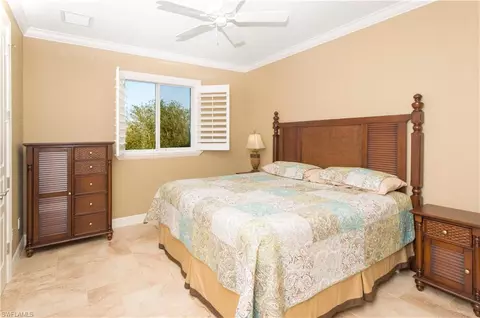 91 Dolphin Cir, Naples, FL 34113 photo 14